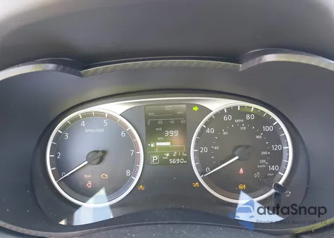 2025 Nissan Versa 1.6 S z USA, uszkodzony, nr VIN 3N1CN8DV9SL823974